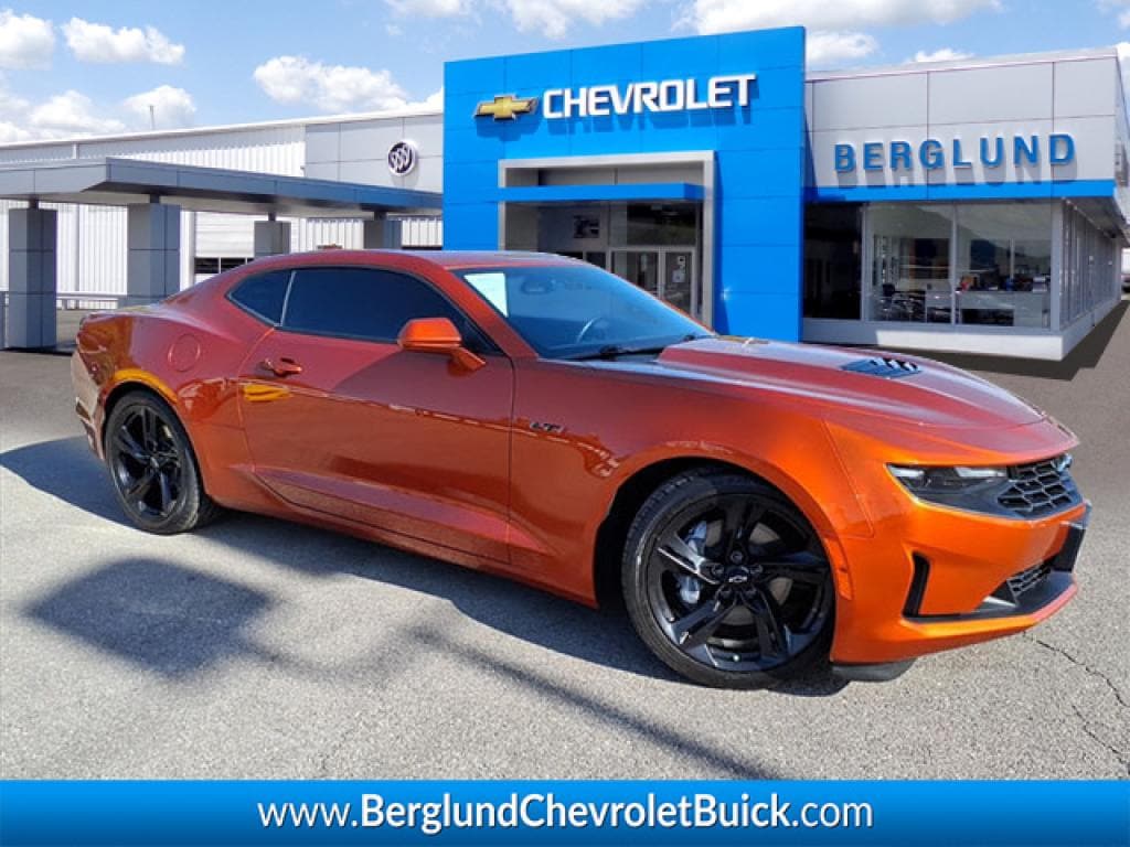 2022 Chevrolet Camaro 6.2 LT1's photo