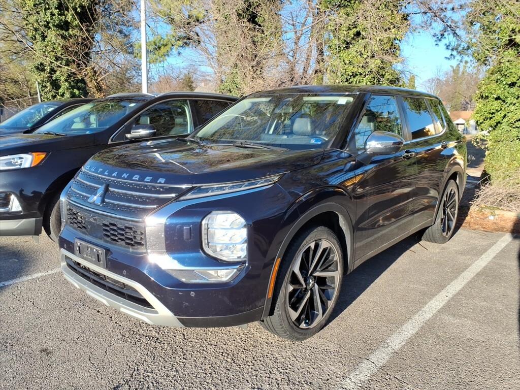 Used 2022 Mitsubishi Outlander SE Sport Utility