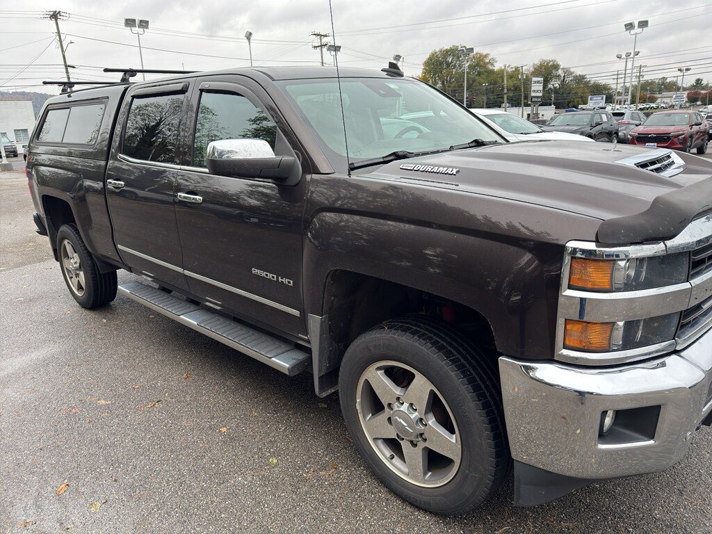 2018 Chevrolet Silverado 2500HD LTZ photo 4