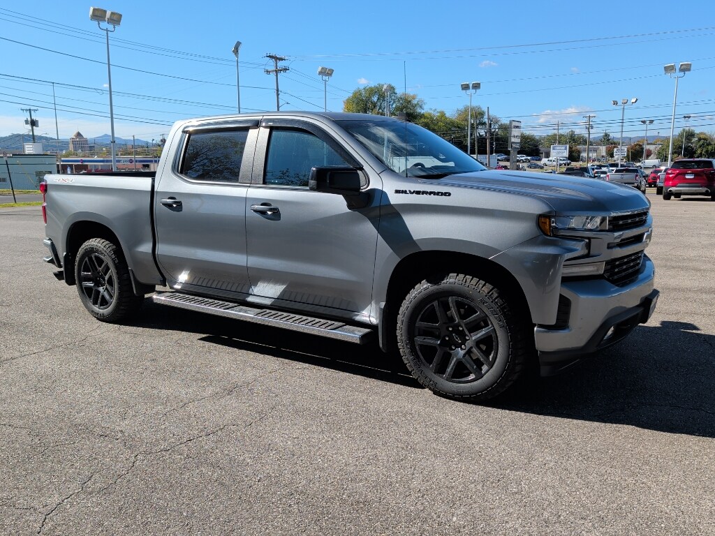 Used 2022 Chevrolet Silverado RST Crew Cab