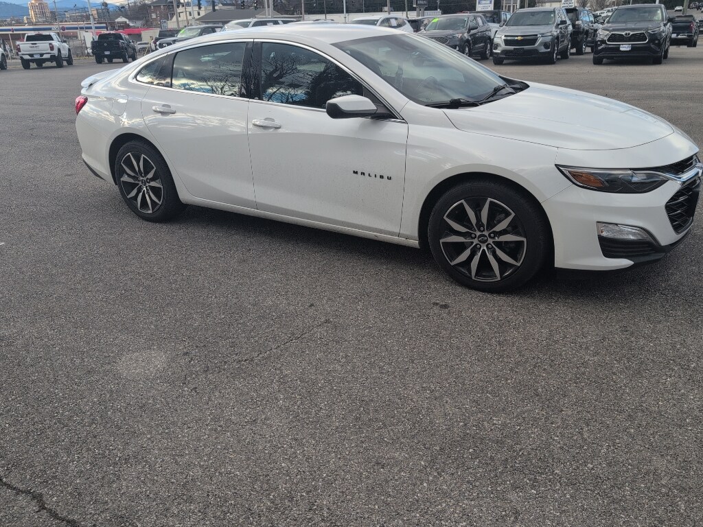 Used 2021 Chevrolet Malibu RS Sedan