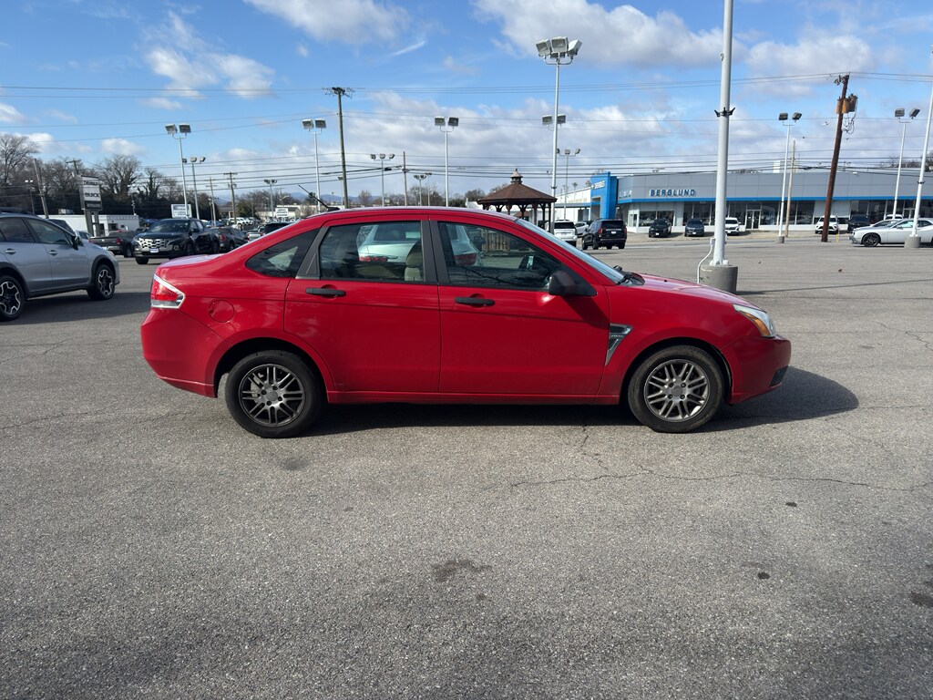 Used 2008 Ford Focus SEL Sedan