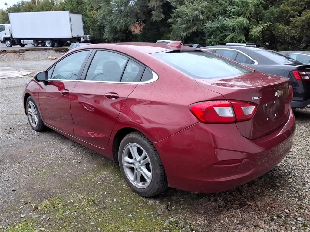 Used 2018 Chevrolet Cruze LT Sedan