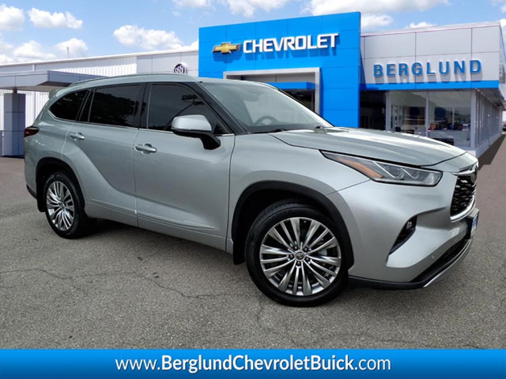 Used 2021 Toyota Highlander Platinum Sport Utility