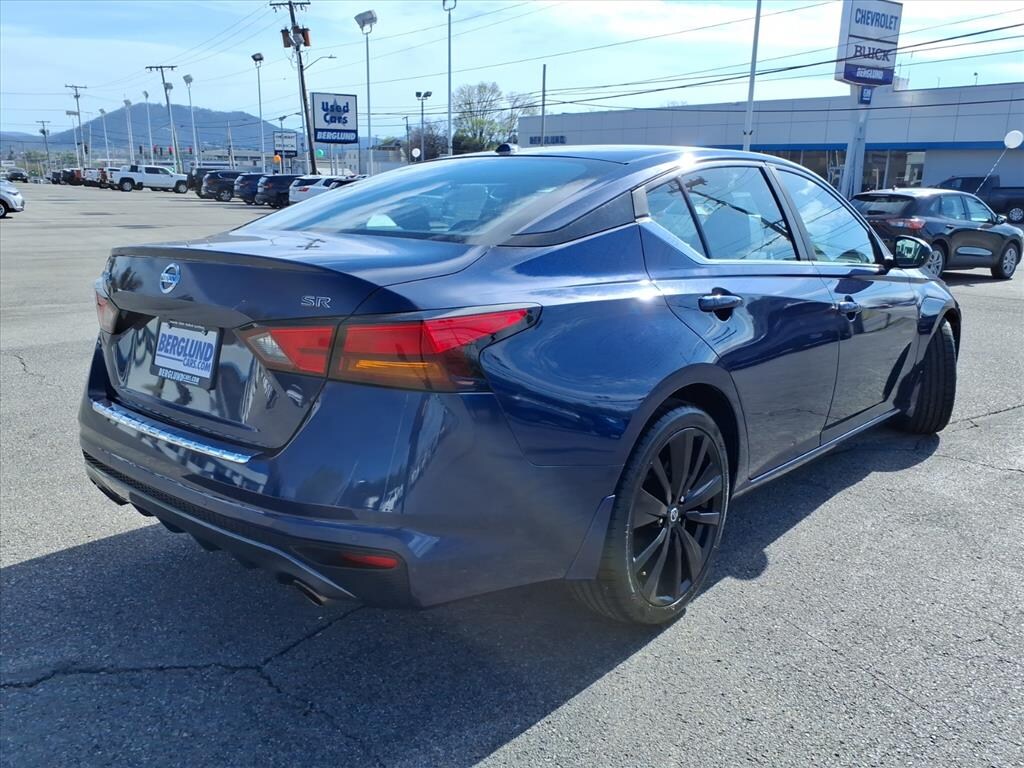 Used 2021 Nissan Altima 2.5 SR Sedan