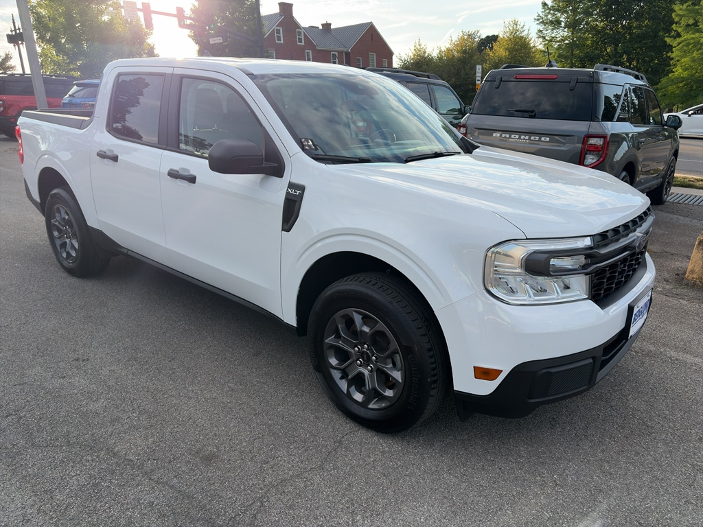 2024 Ford Maverick XLT AWD's photo