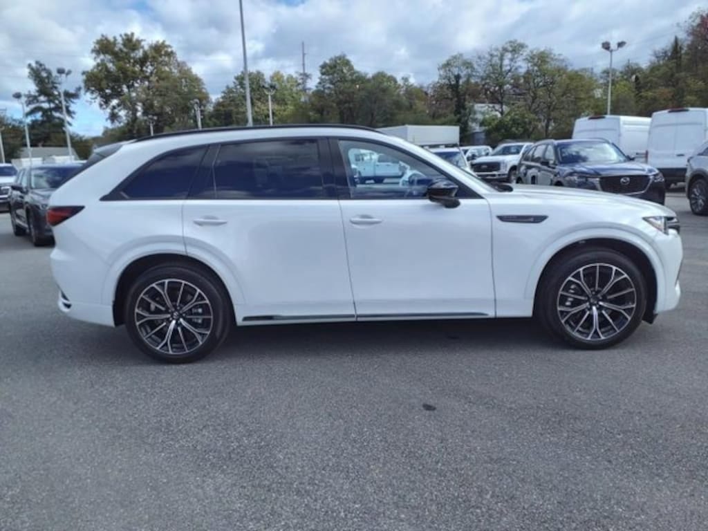 New 2025 Mazda CX-70 3.3 Turbo S Premium Plus AWD Sport Utility
