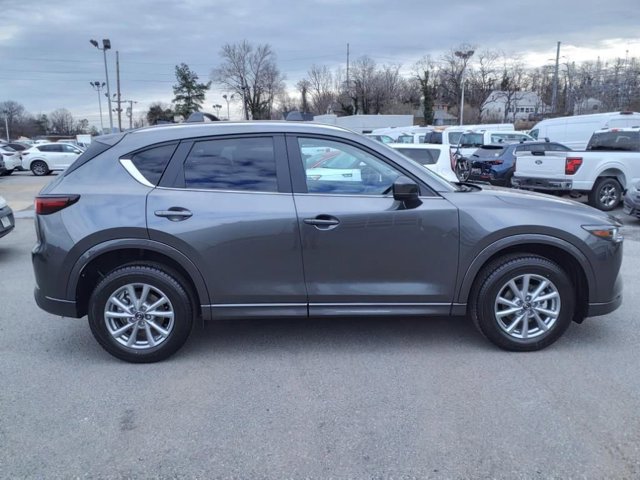 2025 Mazda CX-5 2.5 S Preferred photo 2