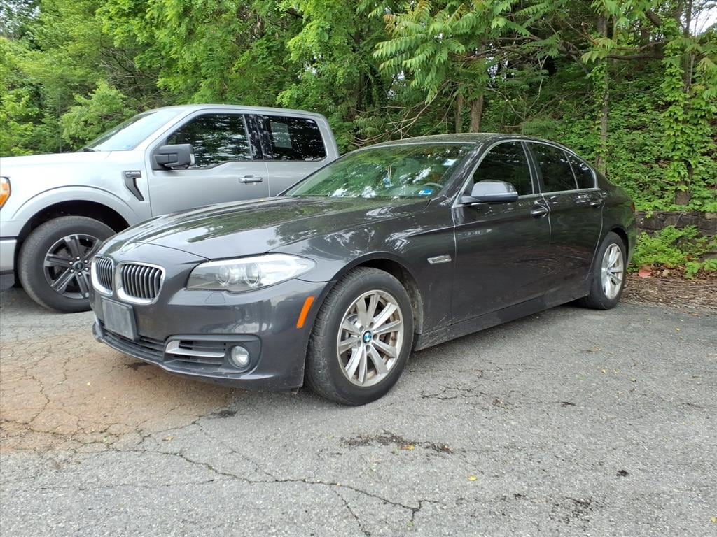 Used 2016 BMW 5 Series 528i xDrive Sedan