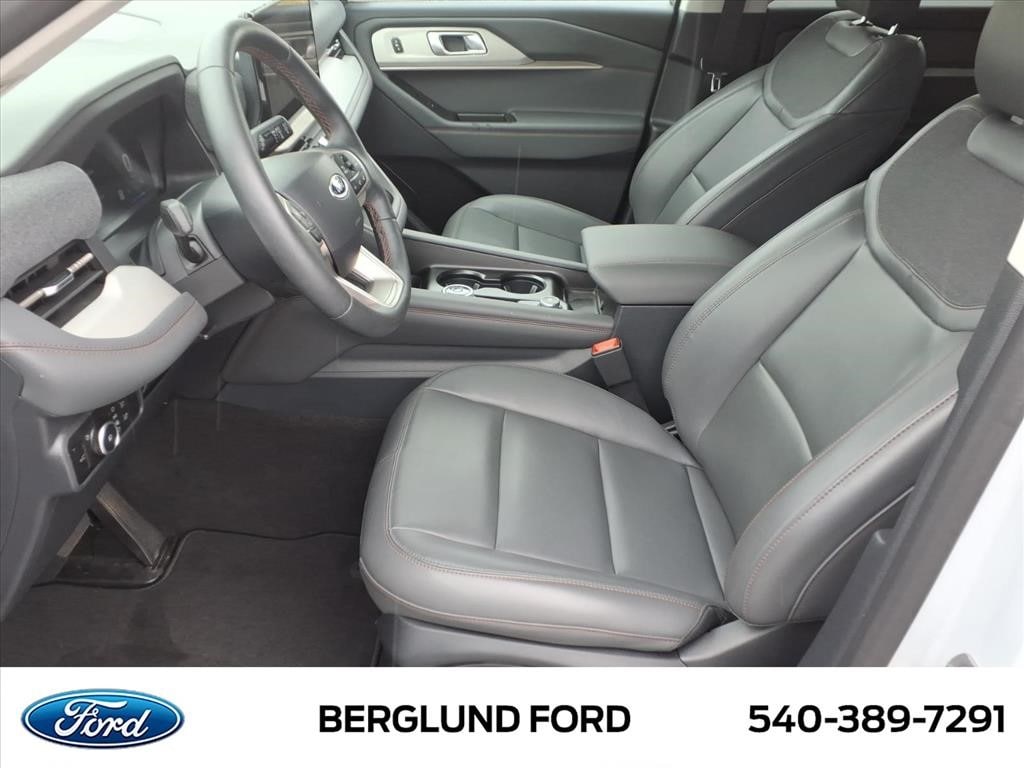 2026 Ford Explorer Active - Photo 12