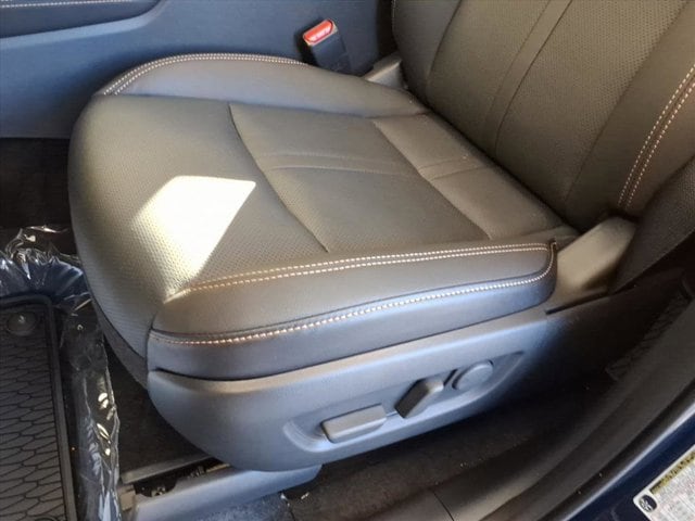 2026 Mazda CX-90 Premium Package - Photo 10