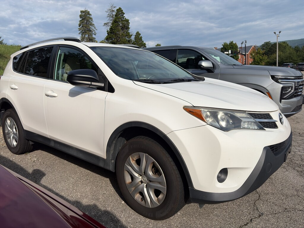 Used 2013 Toyota RAV4 LE Sport Utility