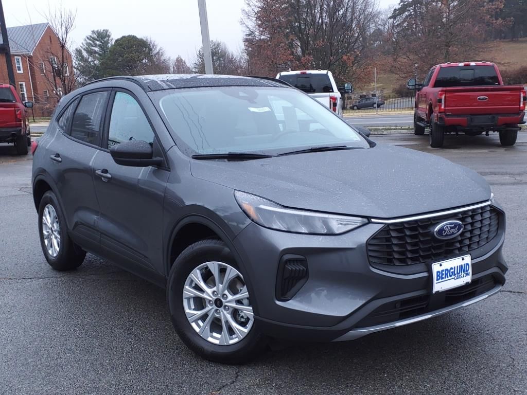 2025 Ford Escape Active photo 2
