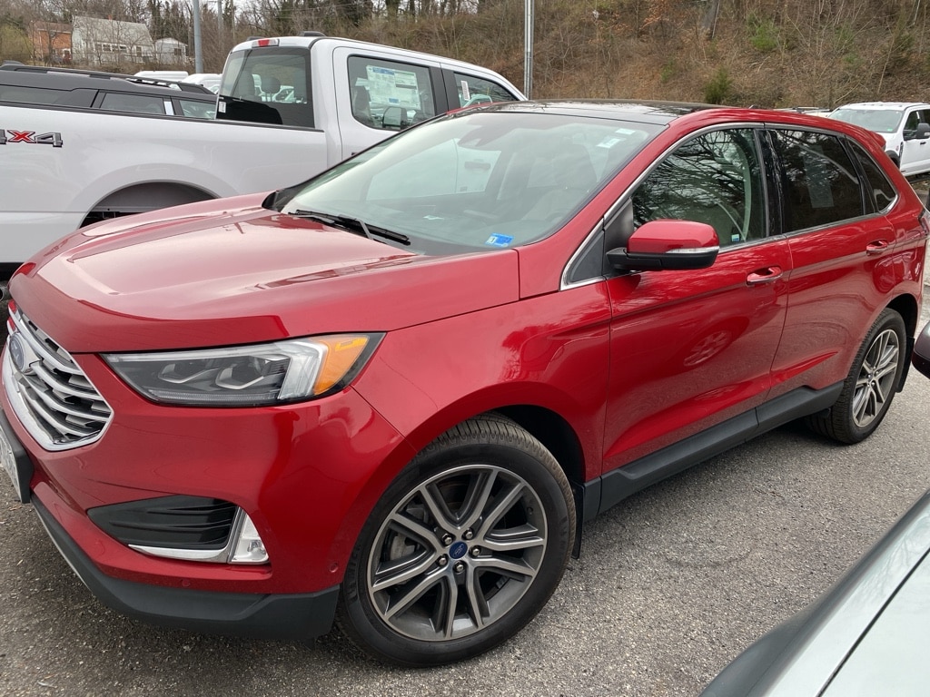 2021 Ford Edge Titanium