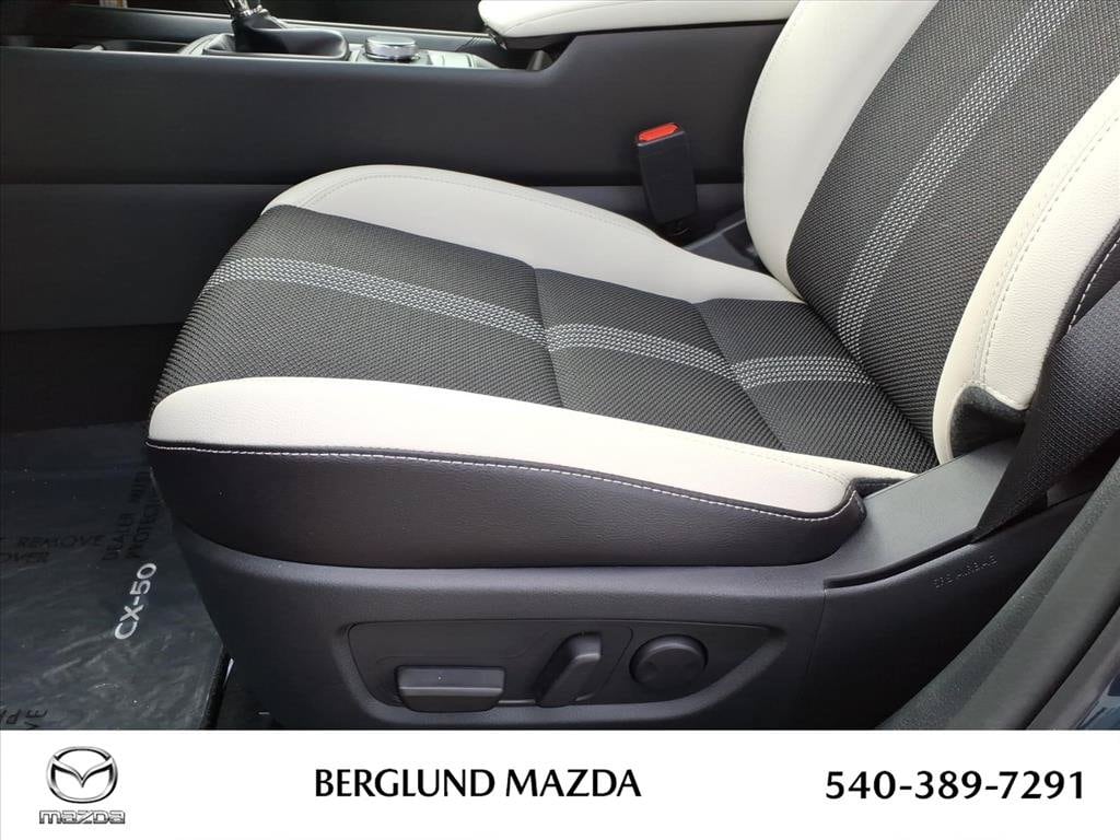 2026 Mazda CX-50 Preferred - Photo 14