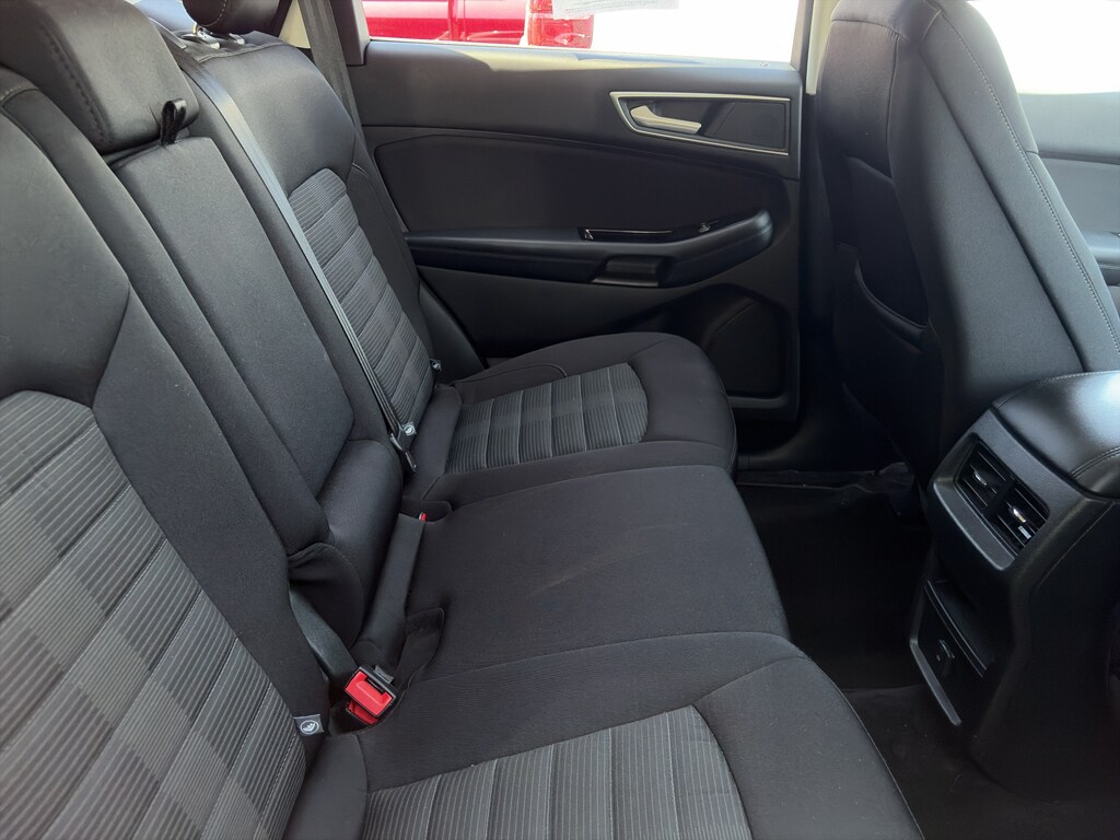 Used 2018 Ford Edge SEL Sport Utility