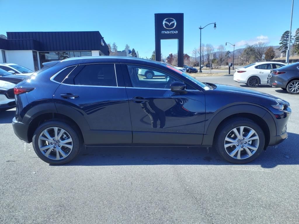 2025 Mazda CX-30 2.5 S Premium photo 3