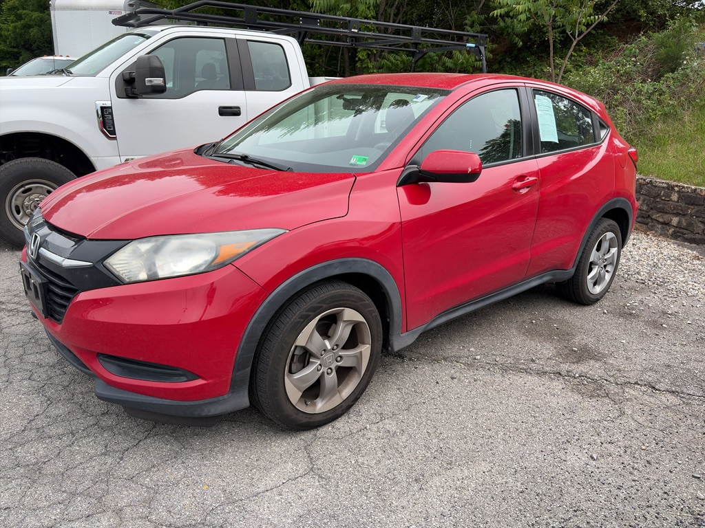 2016 Honda HR-V LX 4WD's photo