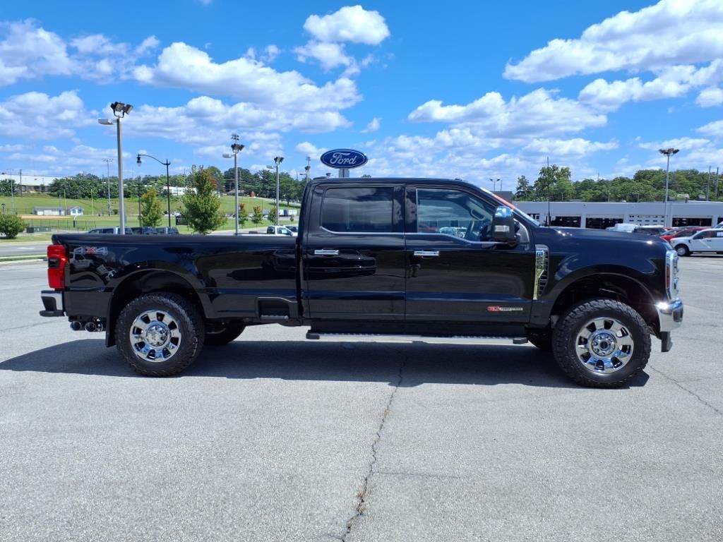 2024 Ford F-250 King Ranch photo 2