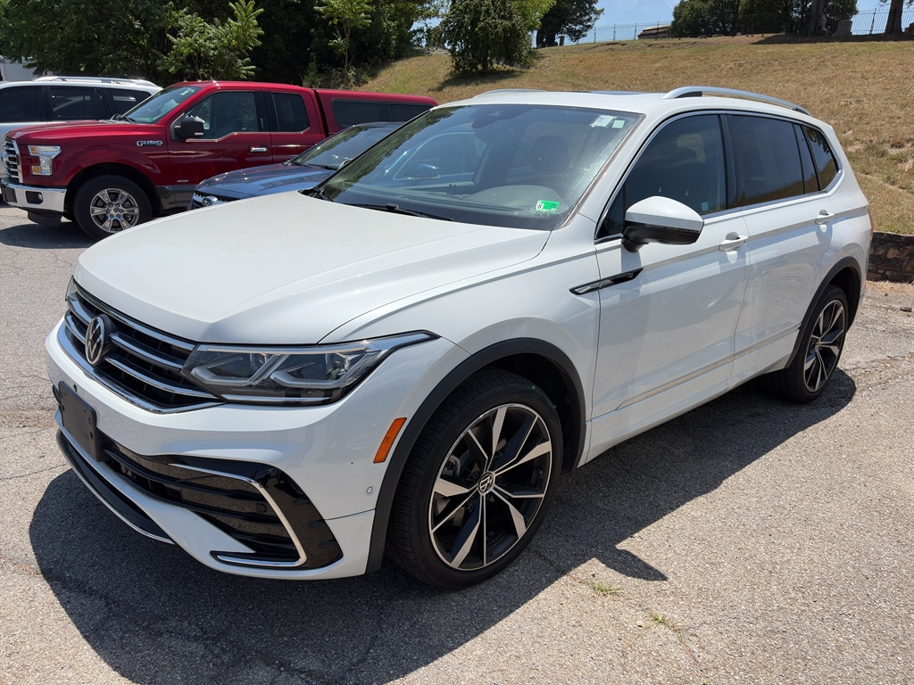 Used 2022 Volkswagen Tiguan SEL R-Line Sport Utility