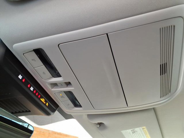 2026 Mazda CX-90 Premium Package - Photo 18