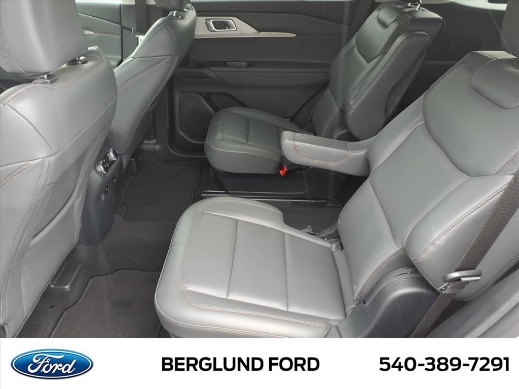 2026 Ford Explorer Active - Photo 13