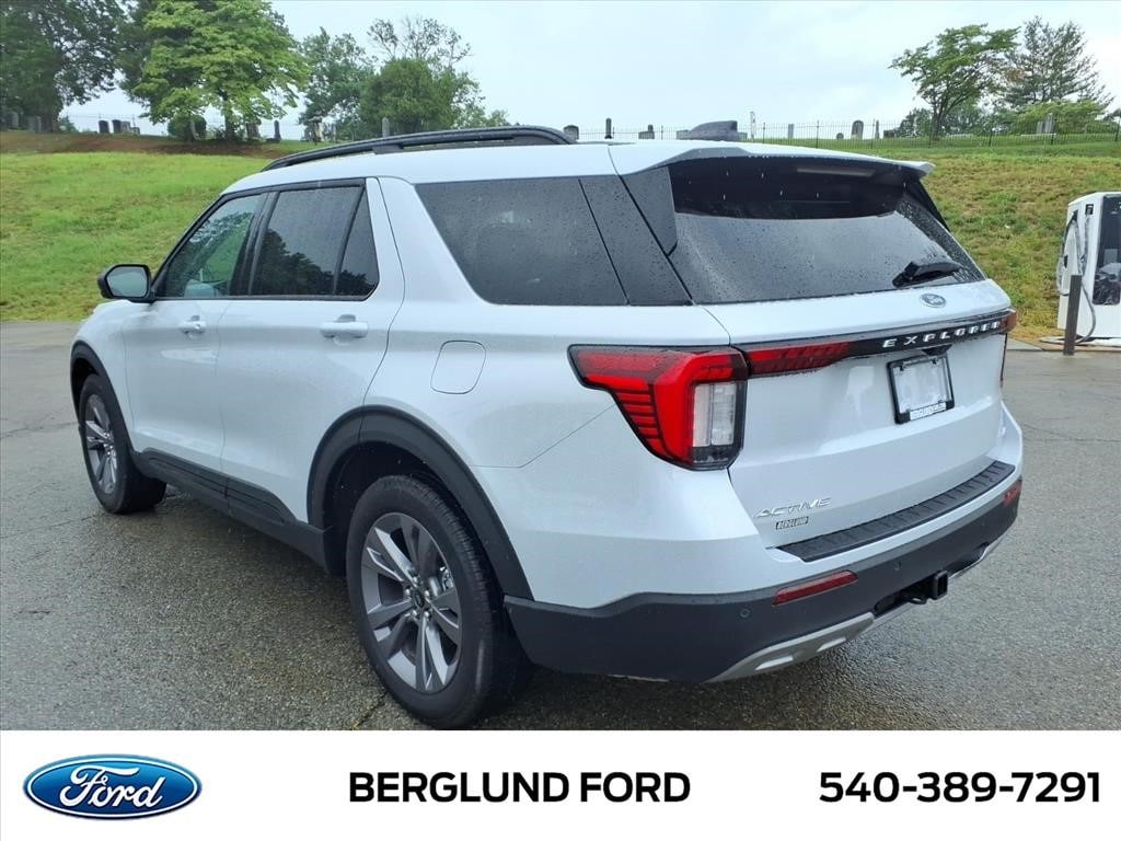 2026 Ford Explorer Active - Photo 7