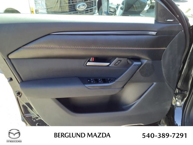 2025 Mazda CX-50 Premium - Photo 9
