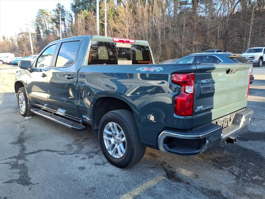 Used 2025 Chevrolet Silverado LT Crew Cab