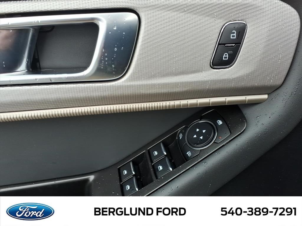 2026 Ford Explorer Active - Photo 19