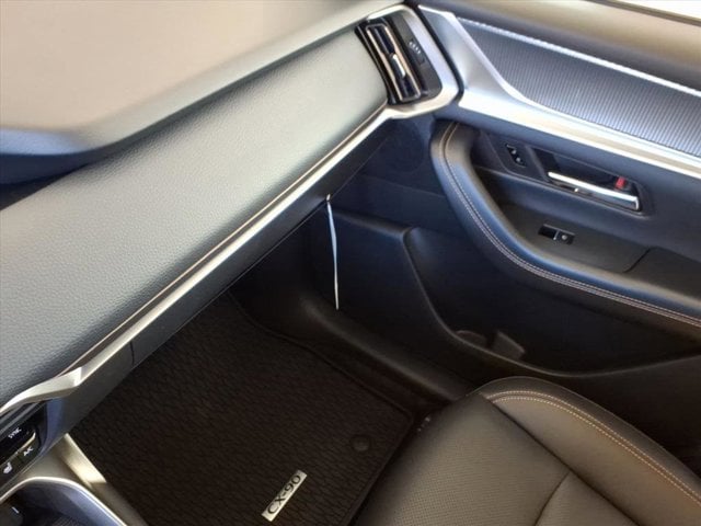 2026 Mazda CX-90 Premium Package - Photo 19