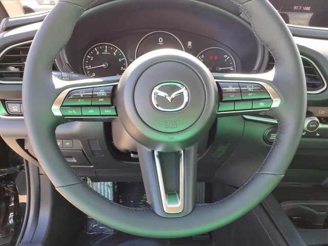 2026 Mazda CX-30 Premium - Photo 16