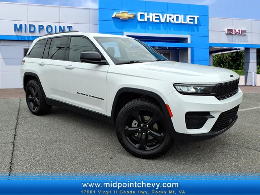2023 Jeep Grand Cherokee Altitude's photo