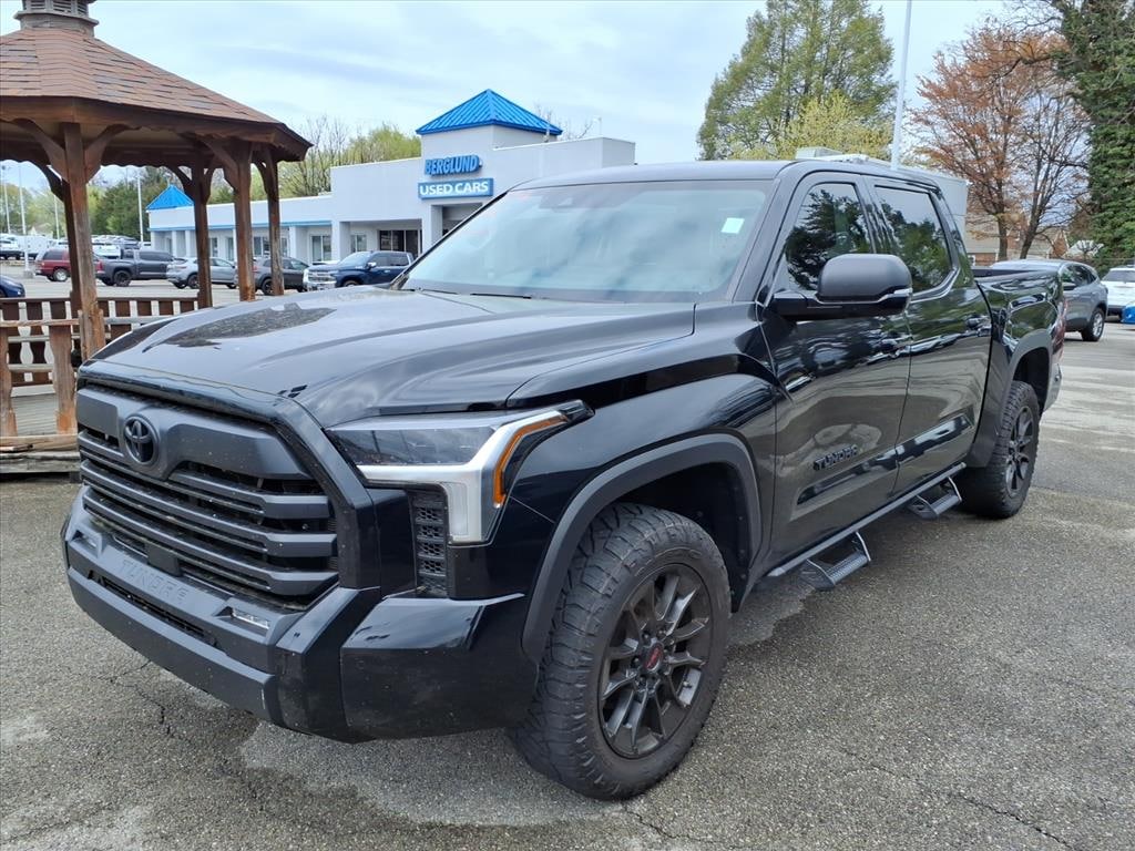Used 2024 Toyota Tundra 4WD SR5