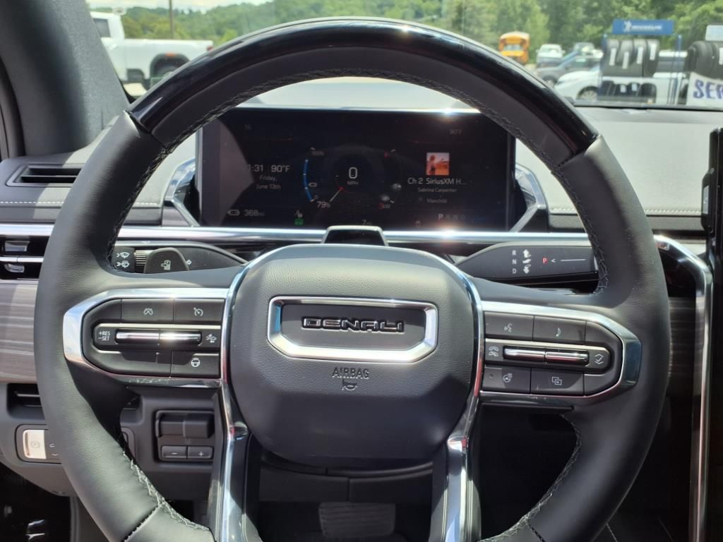 2025 GMC Sierra EV Denali - Photo 7