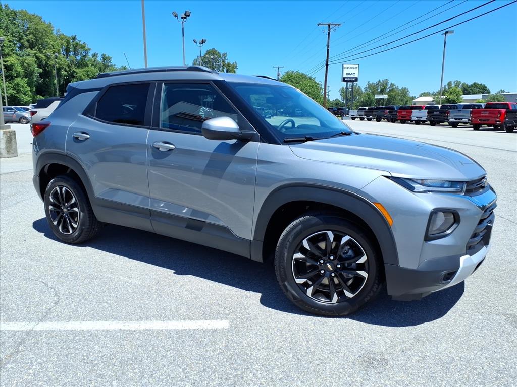 2023 Chevrolet Trailblazer LT's photo