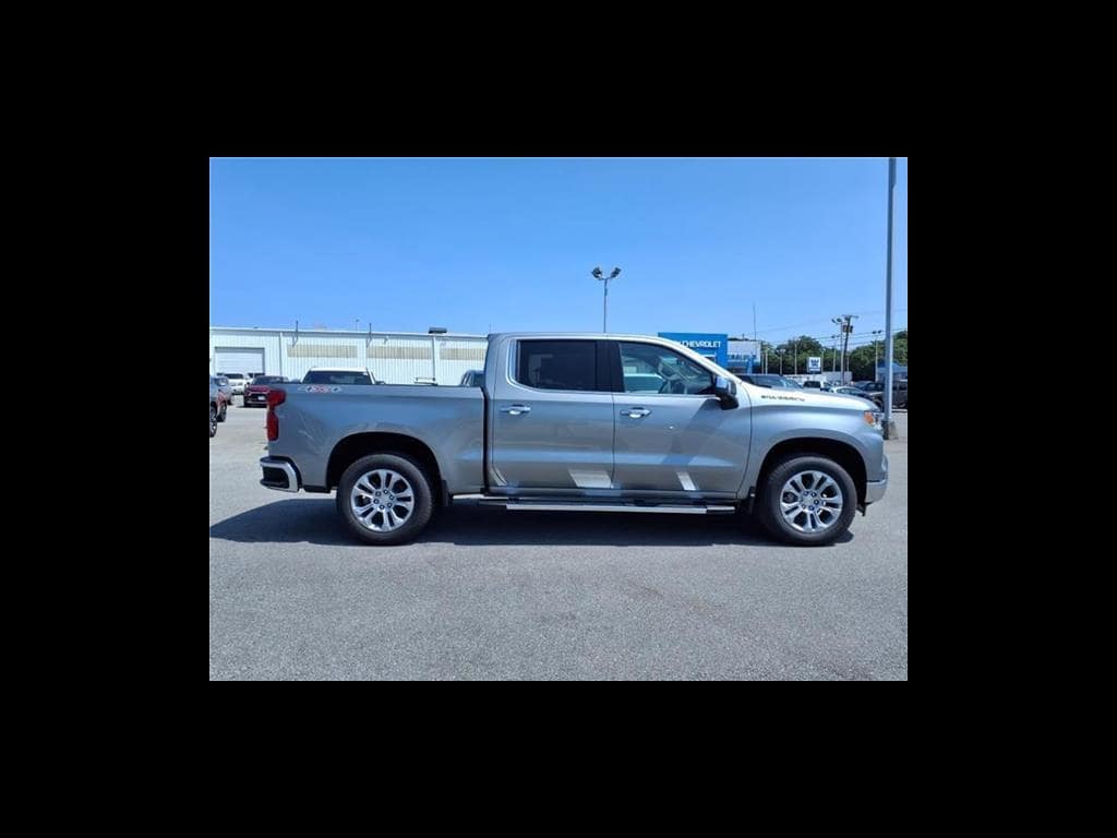 New 2025 Chevrolet Silverado 1500 LTZ Truck