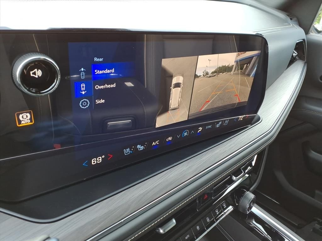 2026 Chevrolet Tahoe Premier - Photo 10