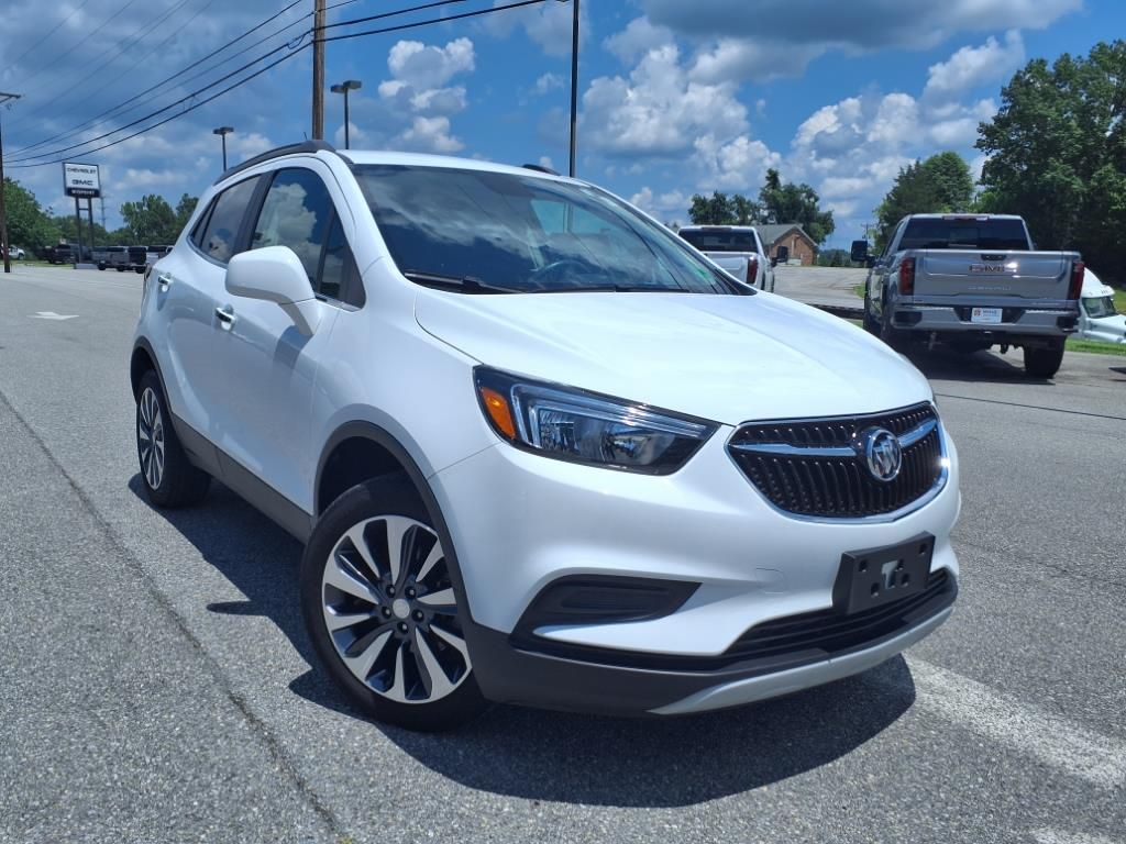 2022 Buick Encore Preferred photo 2