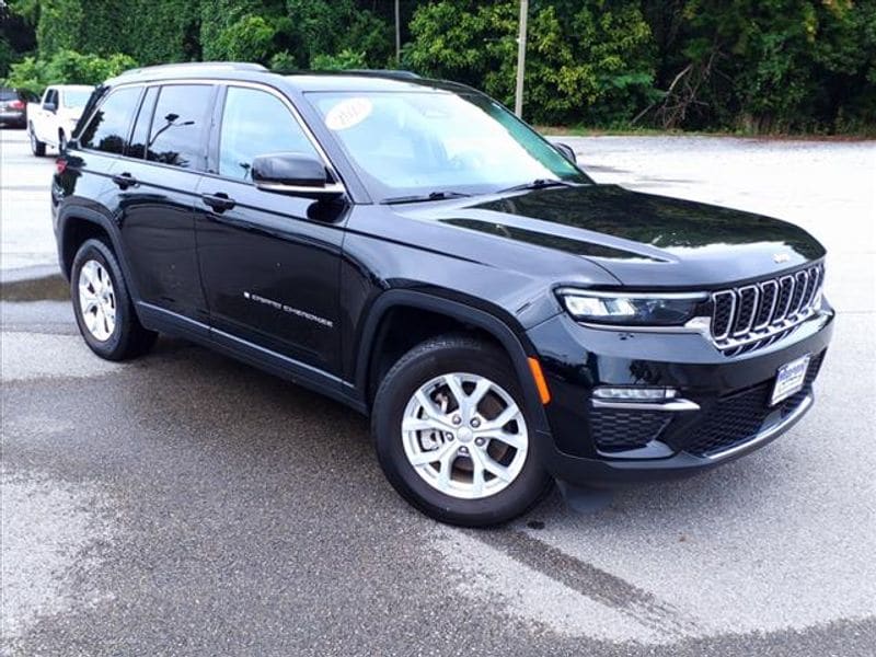 Used 2023 Jeep Grand Cherokee Limited with VIN 1C4RJHBG5PC512293 for sale in Rocky Mount, VA