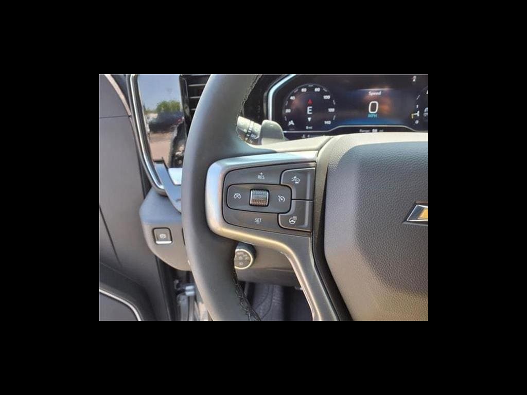 2025 Chevrolet Silverado 1500 LTZ - Photo 29