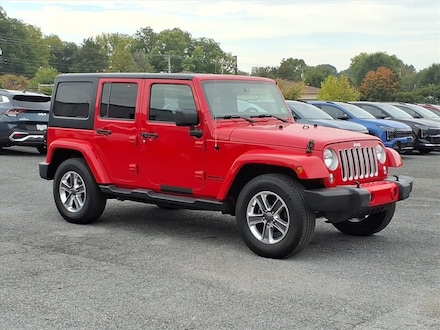 2017 Jeep Wrangler Sahara SUV
