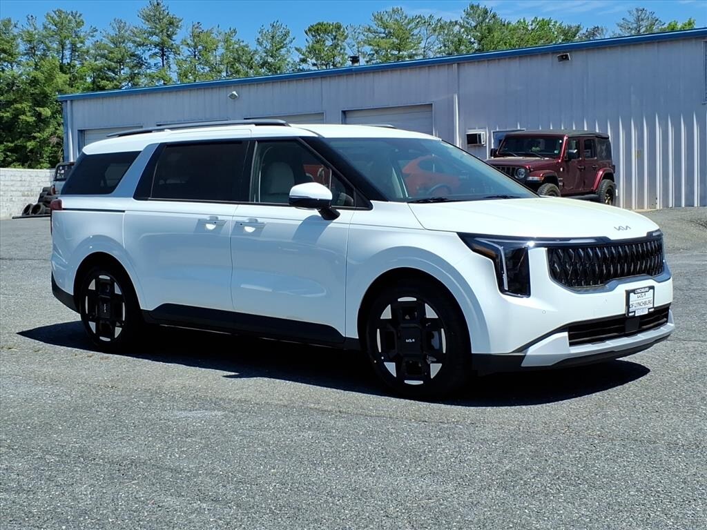 New 2026 Kia Carnival EX Passenger Van