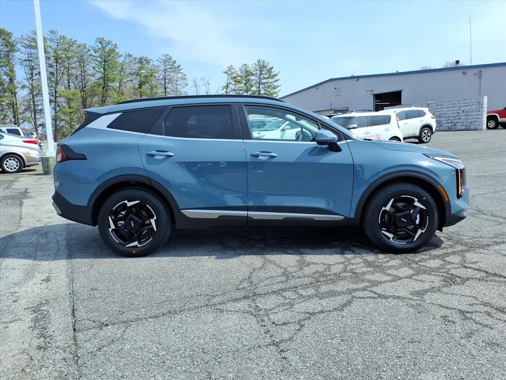 New 2026 Kia Sportage Hybrid EX Sport Utility