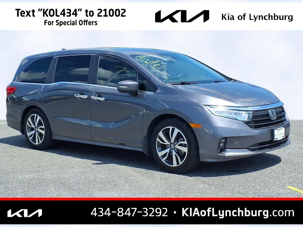 Used 2023 Honda Odyssey Touring Passenger Van