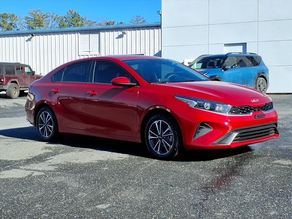 2023 Kia Forte LXS's photo