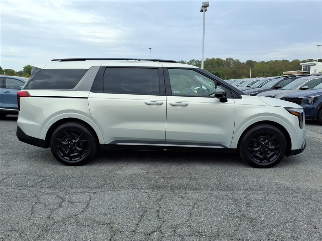 New 2026 Kia Carnival SX Passenger Van