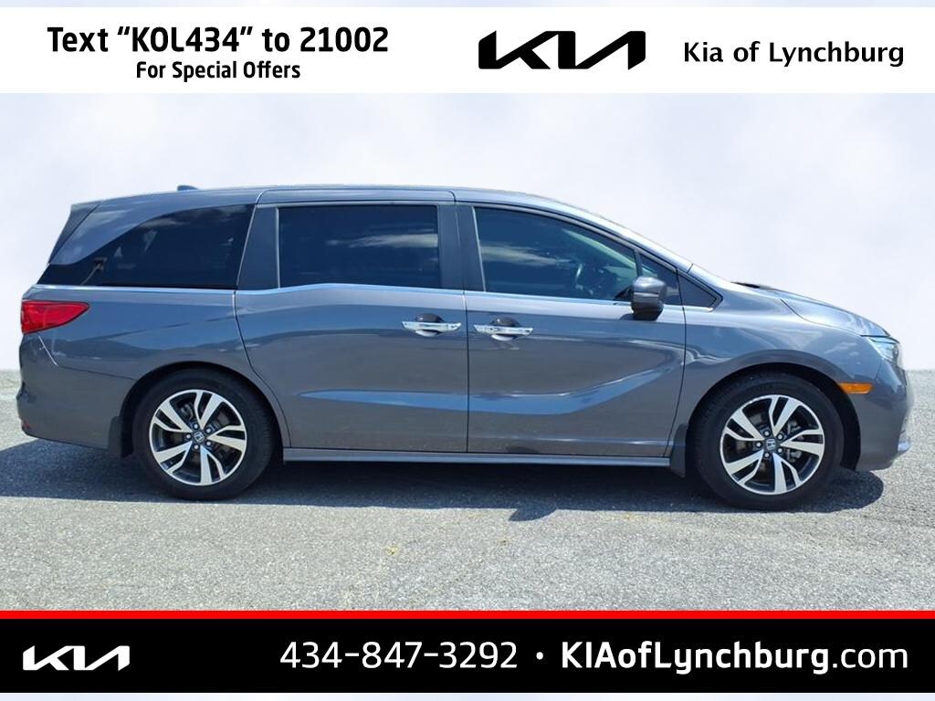 Used 2023 Honda Odyssey Touring Passenger Van