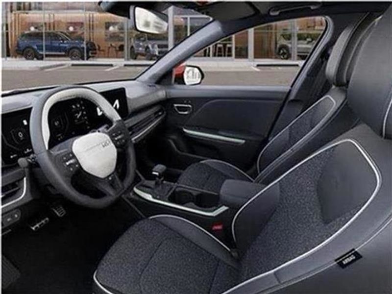 2025 Kia K4 GT-Line's photo