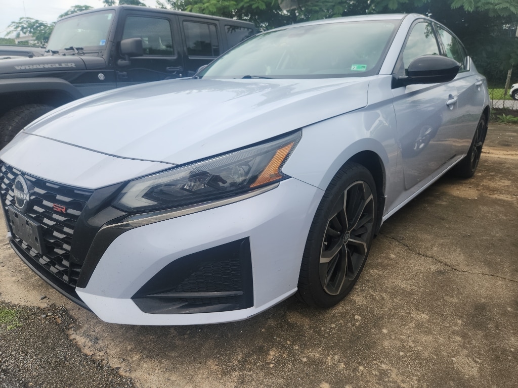 Used 2023 Nissan Altima 2.5 SR Sedan